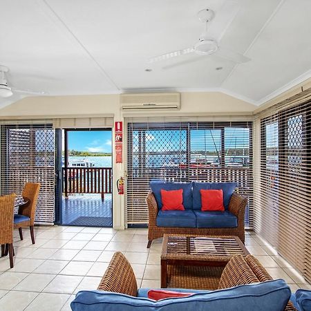 Tin Can Bay Marina Villas Luaran gambar