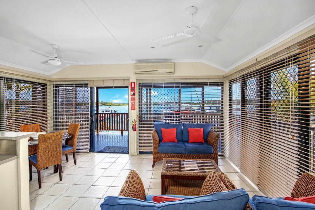 Tin Can Bay Marina Villas Luaran gambar